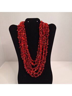 VINTAGE RED CORAL CHIP AND BEAD MULTI-STRAND COSTUME JEWELRY NECKLACE